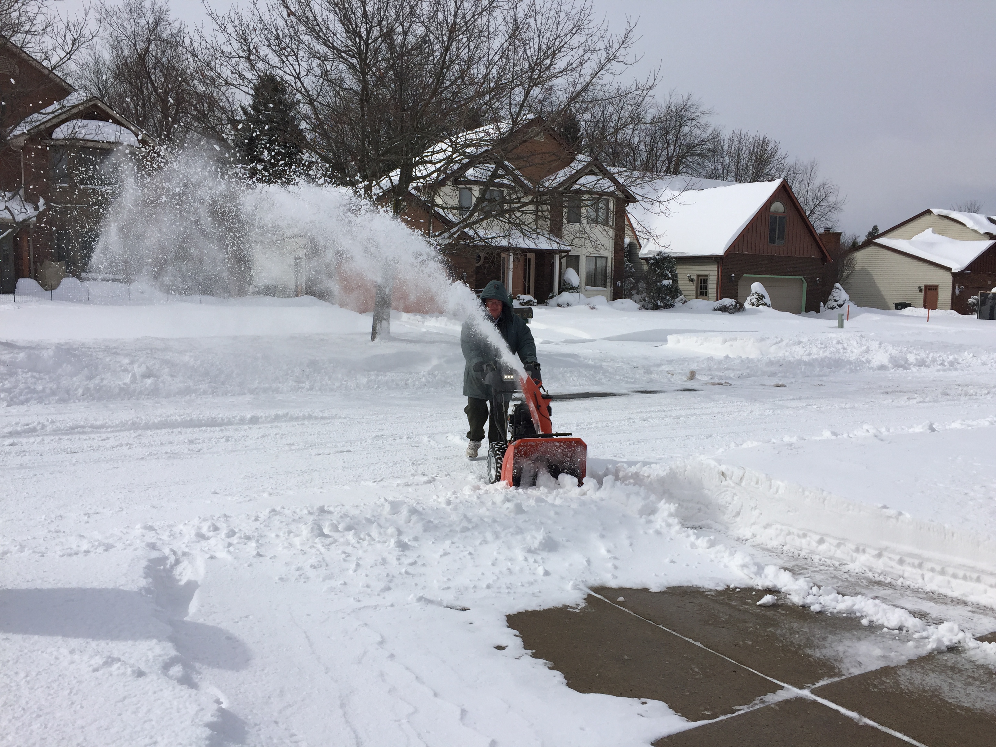 this-is-what-18-inches-of-snow-looks-like-georgekelley